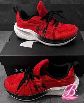 Under Armour Boys Big Kid Charged+ Assert 11,  Size 6 Mens, Worn Once!